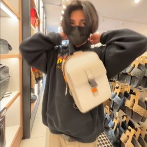 Meet your Posher, Alberto